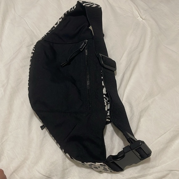 Saint Laurent Zebra Print Nylon Fanny Bag - Picture 9 of 13